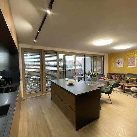 דירה Urban 2 Bedroom ברטיסלאבה