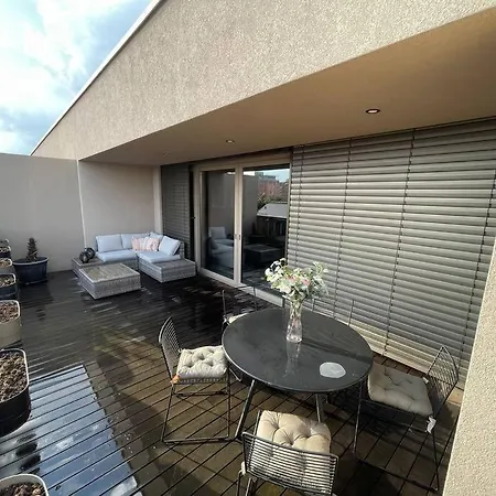 Urban 2 Bedroom דירה ברטיסלאבה